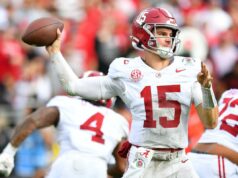 Ty Simpson fala sobre a decisão de ‘mudança de vida’ de US $ 6,5 milhões antes do Draft da NFL de 2026 Ty Simpson considerou uma oferta de US$ 6,5 milhões de Miami antes de entrar no Draft de 2026 da NFL.