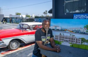 Um centro de artes Compton de US$ 15 milhões está em obras graças a este pintor ex-presidiário Um centro de artes Compton de US$ 15 milhões está em obras graças a este pintor ex-presidiário