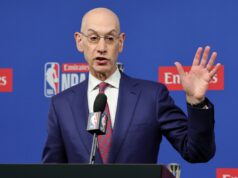 Uma NBA Europe League pode lançar jogos em 2027: relatório LAS VEGAS, NEVADA - DECEMBER 16: NBA Commissioner Adam Silver speaks during a news conference before the championship game of the Emirates NBA Cup between the San Antonio Spurs and the New York Knicks at T-Mobile Arena on December 16, 2025 in Las Vegas, Nevada. NOTE TO USER: User expressly acknowledges and agrees that, by downloading and or using this photograph, User is consenting to the terms and conditions of the Getty Images License Agreement. (Photo by Ethan Miller/Getty Images)