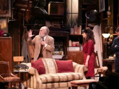 Uma história de duas peças de Arthur Miller: uma acerta, a outra perde completamente o momento Uma história de duas peças de Arthur Miller: uma acerta, a outra perde completamente o momento