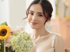 Unboxing Suvenir Dama de Honra Syifa Hadju, Isinya Mewah Semua! Unboxing Suvenir Dama de Honra Syifa Hadju, Isinya Mewah Semua!