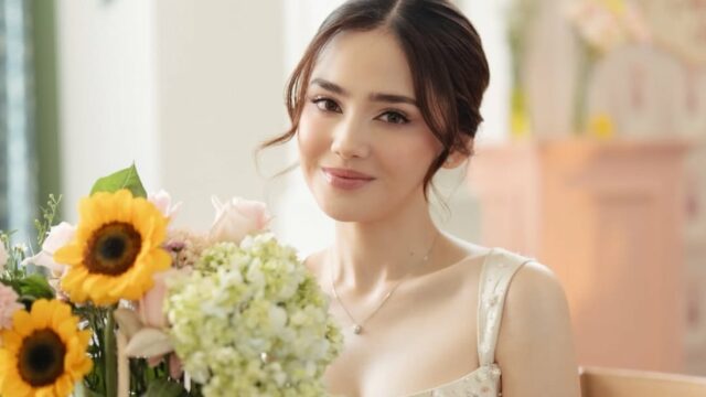 Unboxing Suvenir Dama de Honra Syifa Hadju, Isinya Mewah Semua!
