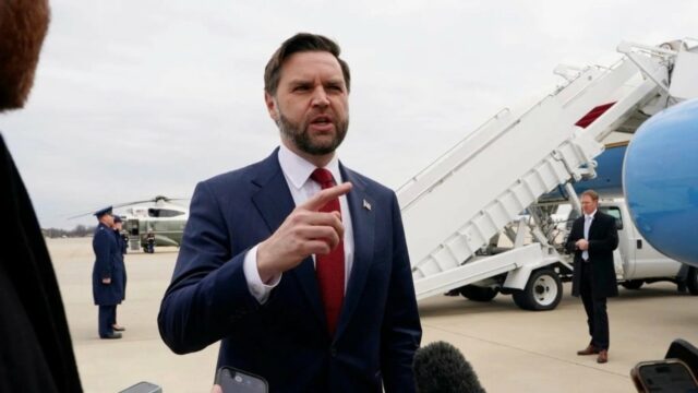 Vance Sebut AS Ajukan Tawaran Terakhir e Terbaik Untuk Irã Vance Sebut AS Ajukan Tawaran Terakhir e Terbaik Untuk Irã