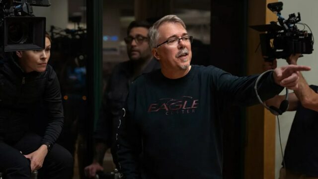 Vince Gilligan envia piloto 'Pluribus' para o Emmy. Ele finalmente Vince Gilligan envia piloto 'Pluribus' para o Emmy. Ele finalmente vencerá por escrever ou dirigir?