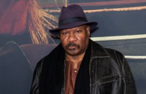 Ving Rhames ‘On His Way Home’ e ‘Cracking Jokes’ após desmaiar em restaurante Ving Rhames 'On His Way Home' e 'Cracking Jokes' após desmaiar em restaurante