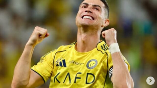 Virais! Cristiano Ronaldo Kedapatan Ucapkan 'Bismillah' Sebelum Bobol Gawang Al Najma
