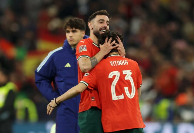 Vitinha nomeia traço 'perfeito' de Bruno Fernandes enquanto estrela do PSG admite que assiste aos jogos do Man Utd
