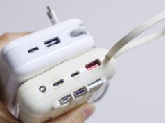 Voando na China? Verifique isso antes de embalar seu banco de potência A marca de certificação CCC impressa em um banco de potência branco.