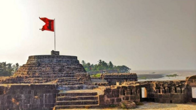 Você viaja para explorar a história? Confira estes 5 fortes excêntricos em Maharashtra
