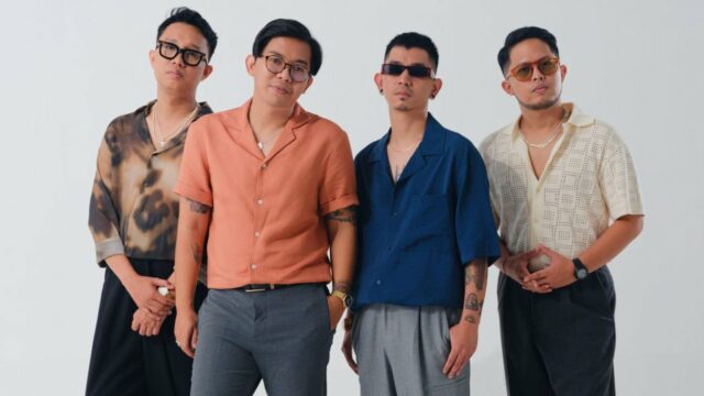 Vokalis For Revenge Hentikan Konser demi Tolong Penonton yang Pingsan
