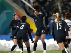 Wesley brilha na vitória do USWNT sobre o Japão por 3 a 0 na decisão da série Wesley brilha na vitória do USWNT sobre o Japão por 3 a 0 na decisão da série