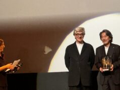 Wim Wenders presenteia Yakusho Koji com Golden Mulberry do Far East Film Festival e descreve a filmagem de ‘dias perfeitos’ com a disciplina de um documentário Wim Wenders presenteia Yakusho Koji com Golden Mulberry do Far East Film Festival e descreve a filmagem de 'dias perfeitos' com a disciplina de um documentário
