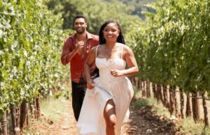 ‘You, Me & Tuscany’ é uma fantasia de comédia romântica italiana, carboidratos vazios, mas deliciosos 'You, Me & Tuscany' é uma fantasia de comédia romântica italiana, carboidratos vazios, mas deliciosos