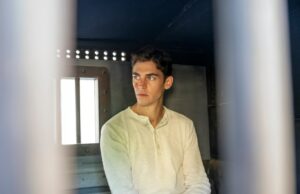 ‘Young Sherlock’ renovado para 2ª temporada na Amazon 'Young Sherlock' renovado para 2ª temporada na Amazon