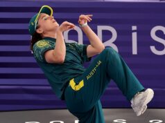‘É oficial’: atualização de Raygun após perder o emprego na universidade O breakdancer olímpico Raygun foi despedido voluntariamente de uma universidade de Sydney.