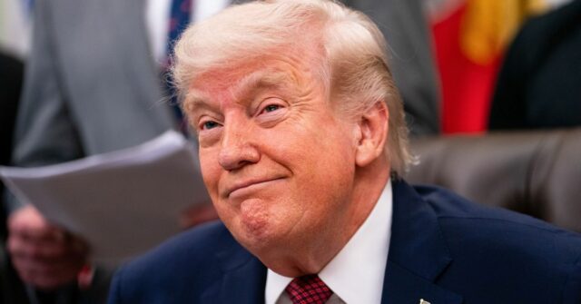 ‘Muitas bombas’: Trump ameaça o Irã em meio a relatos de novas negociações
