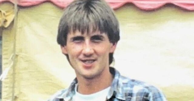 ‘Sonhos assombrados pelos gritos do irmão’: ‘Sentença de prisão perpétua’ para família de homem assassinado
