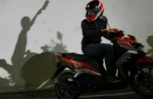 2 Begal yang Sikat Kurir JNE de Bandung Saat Neduh Hujan Ditangkap! 2 Lainnya Masih Buron Bawa Motor e Pacote 2 Begal yang Sikat Kurir JNE de Bandung Saat Neduh Hujan Ditangkap! 2 Lainnya Masih Buron Bawa Motor e Pacote
