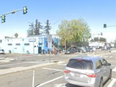 3 mortos e vários feridos após motorista bater em carros e pedestres em Oakland: autoridades O terrível acidente ocorreu pouco antes das 23h15, no cruzamento da International Blvd com a 85th Ave.