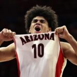 Koa Peat #10 of the Arizona Wildcats
