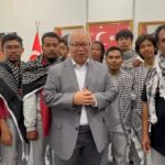 9 WNI Bebas de Tahanan Israel, Pemerintah Diminta Kawal Sampai Tiba di RI!
