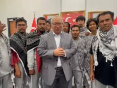 Relawan Flotilha Indonésia Bongkar Perlakuan Tak Menyenangkan Saat Ditahan Militer Israel 9 WNI Bebas de Tahanan Israel, Pemerintah Diminta Kawal Sampai Tiba di RI!