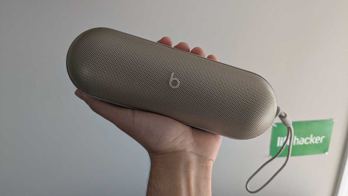 A Beats Pill é meu alto-falante portátil preferido e já está à venda por US $ 100