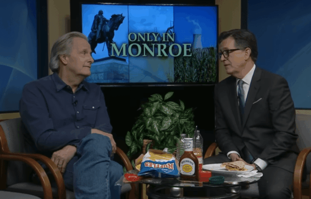 A CBS não está suprimindo o programa de acesso público A CBS não está suprimindo o programa de acesso público ‘Only in Monroe’ de Stephen Colbert, está em seu novo canal no YouTube