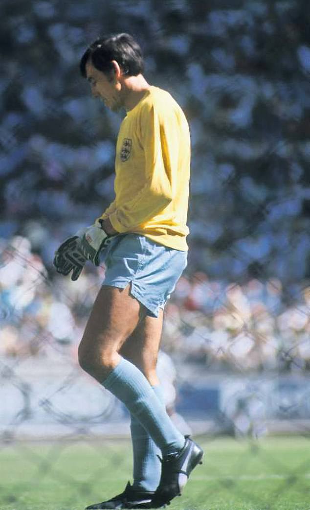A CIA envenenou a lenda inglesa Gordon Banks na Copa Alguns acreditam que houve um crime em relação ao adoecimento de Gordon Banks com intoxicação alimentar horas antes da Inglaterra perder para a Alemanha Ocidental na Copa do Mundo de 1970.