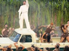 A FCC descarta uma série de reclamações dos telespectadores sobre o ‘nojento’ show do intervalo do Super Bowl de Bad Bunny A FCC descarta uma série de reclamações dos telespectadores sobre o 'nojento' show do intervalo do Super Bowl de Bad Bunny