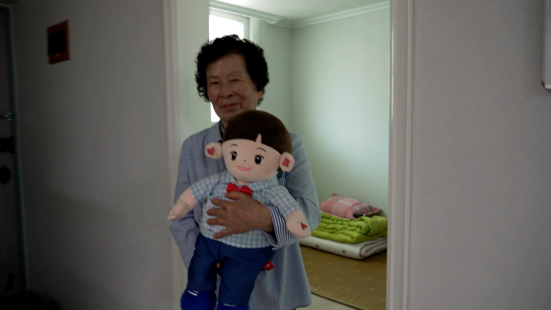 A IA pode curar a solidão? Os robôs companheiros da Coreia do Sul para idosos
