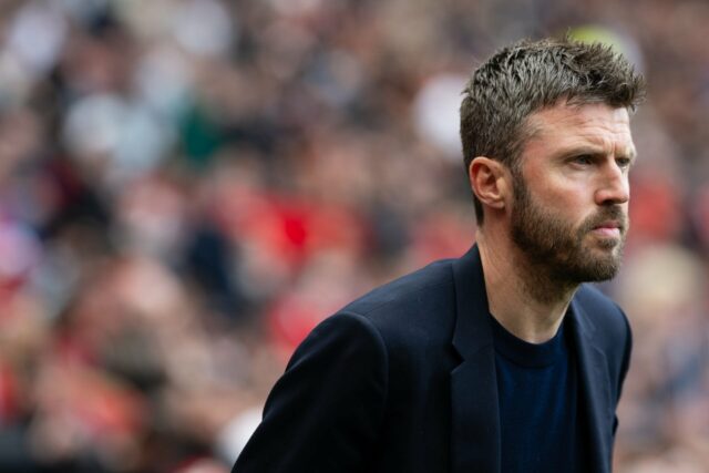 A Ineos só poderia dar meia-volta na nomeação de Michael A Ineos só poderia dar meia-volta na nomeação de Michael Carrick para o Man Utd por um motivo agora, afirma Rio Ferdinand