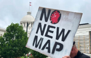 A Suprema Corte suspende a ordem para que o Alabama use o mapa da Câmara dos EUA com 2 distritos predominantemente negros A Suprema Corte suspende a ordem para que o Alabama use o mapa da Câmara dos EUA com 2 distritos predominantemente negros