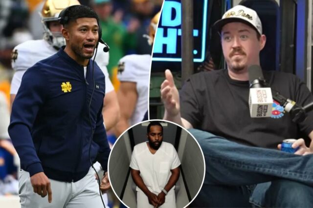 O técnico Marcus Freeman, do Notre Dame Fighting Irish, observa do lado de fora o primeiro tempo durante o jogo contra o Pittsburgh Panthers no Acrisure Stadium em 15 de novembro de 2025 em Pittsburgh, Pensilvânia.  