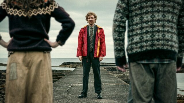 A comédia escocesa de Louis Paxton, 'The Incomer', será aberta no Festival de Cinema de Edimburgo, Lands at Focus Features for International
