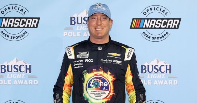 A equipe de Kyle Busch presta homenagem silenciosa ao piloto GettyImages-2262711245 Kyle Busch fevereiro de 2026