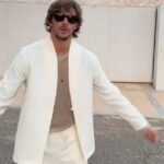 A última foto da estrela de The Only Way Is Essex, Jake Hall, 35, que a estrela do reality show compartilhou no Instagram há dois dias