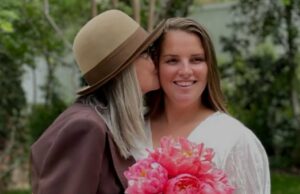A filha de Diane Keaton, Dexter, publica homenagem à mãe atrasada no dia das mães Diane-Keaton-GettyImages-1653677567