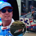 A garagem da NASCAR observa em choroso silêncio enquanto o antigo carro de Kyle Busch é descarregado na pista
