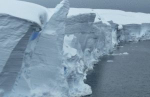 A geleira do ‘Juízo Final’ está à beira do colapso e os cientistas estão preocupados A geleira Thwaites, na Antártica, é conhecida como a
