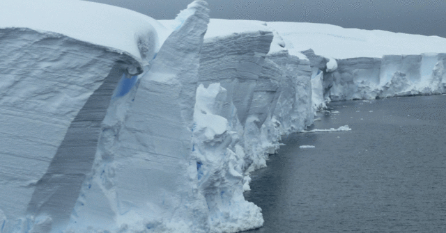 A geleira Thwaites, na Antártica, é conhecida como a 
