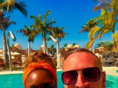 A história de amor de 26 anos de Will Mellor com a esposa Michelle e o segredo de seu casamento feliz depois que um troll racista o chamou de ‘traidor’ por estrelar um anúncio com ela e seus filhos Will Mellor revidou um troll racista esta semana depois de ser considerado um ‘traidor absoluto’ por estrelar um anúncio de TV com sua esposa e filhos