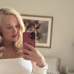 Influenciadora Esther Thomas morta após cirurgia