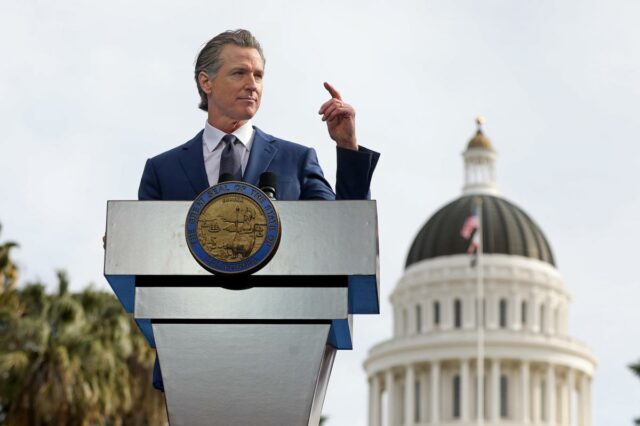 A loucura da liberdade condicional de Gavin Newsom continua A loucura da liberdade condicional de Gavin Newsom continua