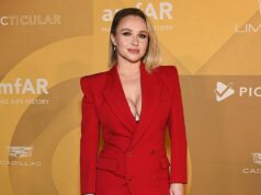 A mãe de Hayden Panettiere levanta questões sobre o momento da decisão da filha distante de se declarar bissexual Hayden Panettiere se revelou bissexual em uma nova entrevista esta semana enquanto promovia seu próximo livro de memórias, This Is Me: A Reckoning (foto em 2022)