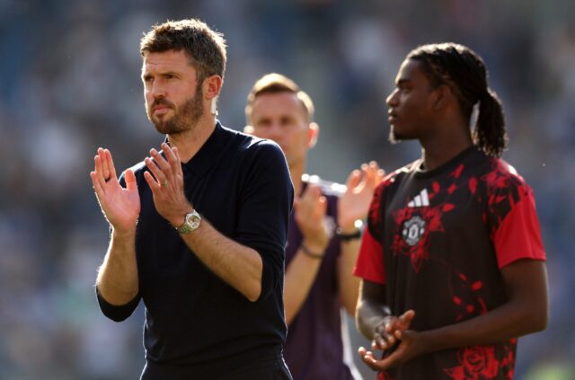 A primeira partida de Michael Carrick como técnico permanente do A primeira partida de Michael Carrick como técnico permanente do Man Utd se destacou por um motivo, afirma Gary Neville