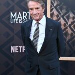 Martin Short, 76 anos, estava tão preocupado com sua filha Katherine que ligou para um amigo para ver como ela estava antes de ela ser encontrada morta em sua casa em Los Angeles; O ator fotografado em 6 de maio