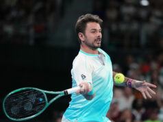 Aberto da França: Stan Wawrinka e Gael Monfils recebem curingas O tricampeão do Grand Slam, Stan Wawrinka, e o também jogador que está se aposentando, Gael Monfils, receberam wild cards para o Aberto da França na segunda-feira.