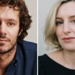 Adam Brody e Laura Carmichael estrelarão 'A Night at Claridge's' enquanto Whit Stillman define o retorno ao cinema (EXCLUSIVO)
