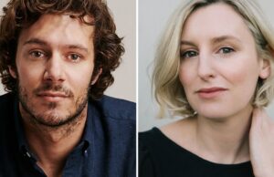 Adam Brody e Laura Carmichael estrelarão ‘A Night at Claridge’s’ enquanto Whit Stillman define o retorno ao cinema (EXCLUSIVO) Adam Brody e Laura Carmichael estrelarão 'A Night at Claridge's' enquanto Whit Stillman define o retorno ao cinema (EXCLUSIVO)